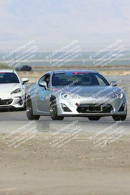 media/Sep-15-2024-Speed Ventures (Sun) [[7a54f7ed2f]]/Yellow Group/Session 1 (Outside Grapevine)/